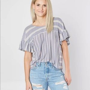 ✨CLEARANCE✨ Lucky Brand Ruffle Stripe Top